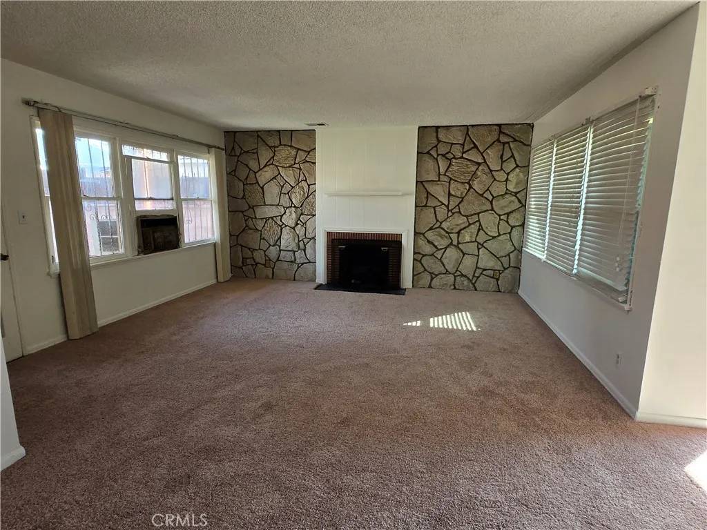 Hawthorne, CA 90250,11804 Atkinson Avenue