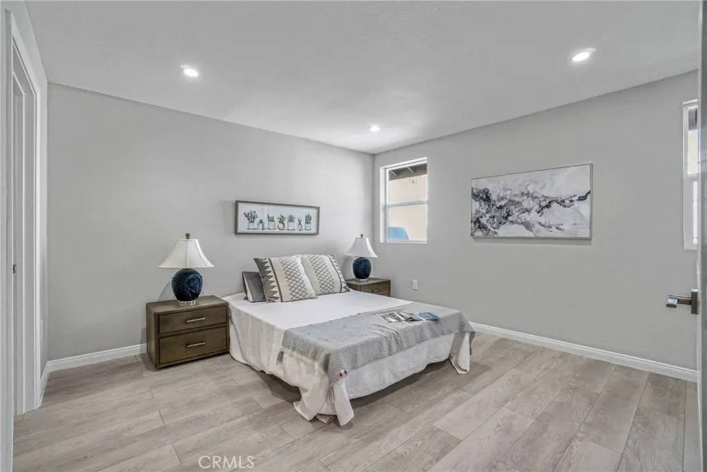 Inglewood, CA 90302,1109 N Chester Avenue