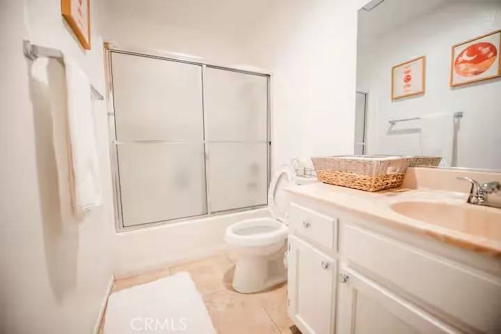 Thousand Palms, CA 92276,30319 Desert Moon Drive