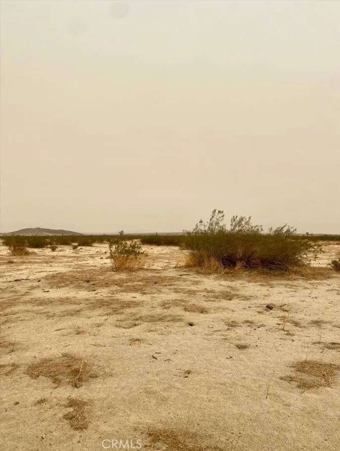 Palmdale, CA 93591,0 (210e) Largo