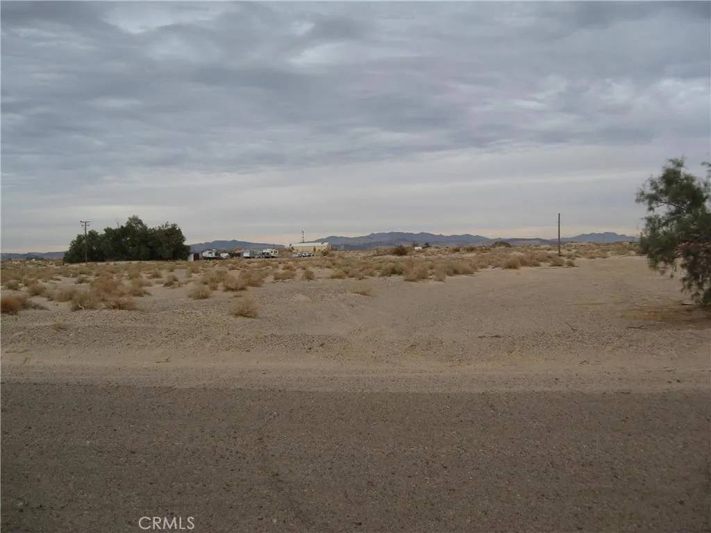 Newberry Springs, CA 92365,0 Tujunga