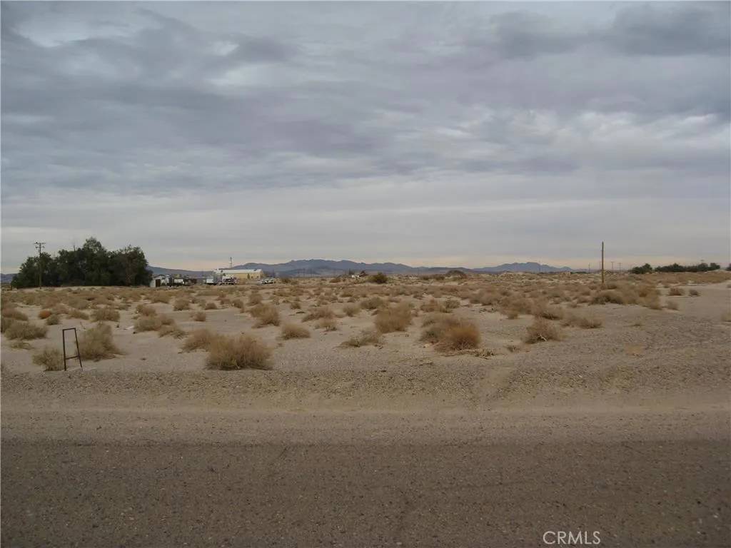 Newberry Springs, CA 92365,0 Tujunga