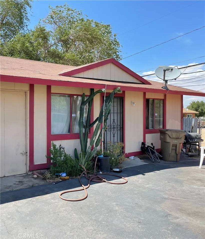 Hesperia, CA 92345,16258 Juniper Street