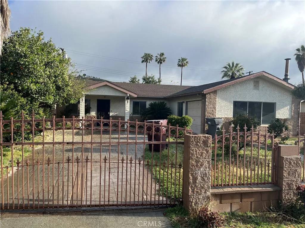 Banning, CA 92220,2251 W Nicolet Street