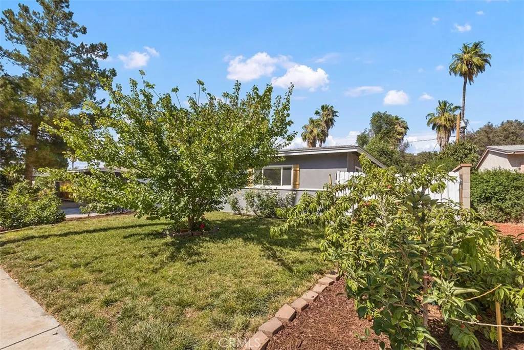 Riverside, CA 92506,3015 Molly Street