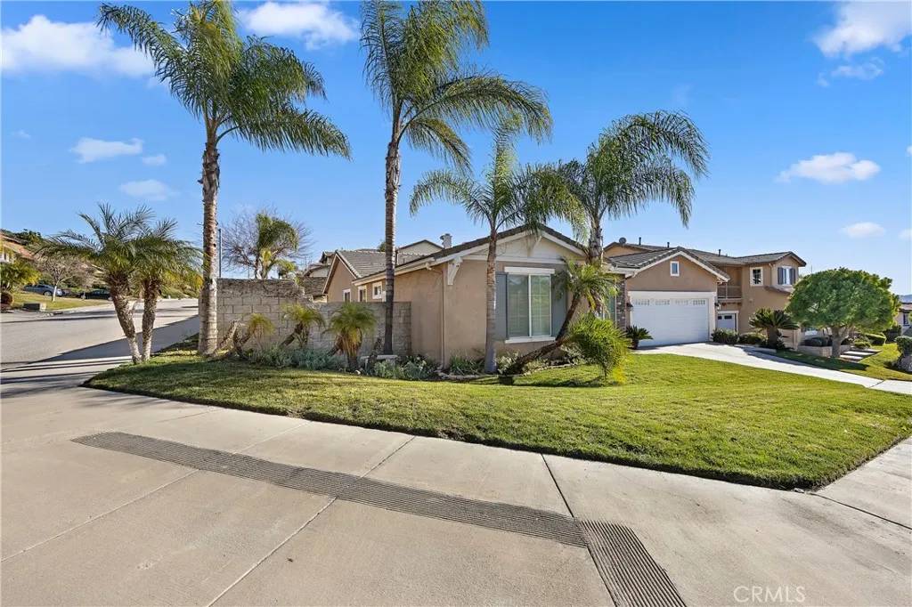 Highland, CA 92346,6963 Vinnedge Lane