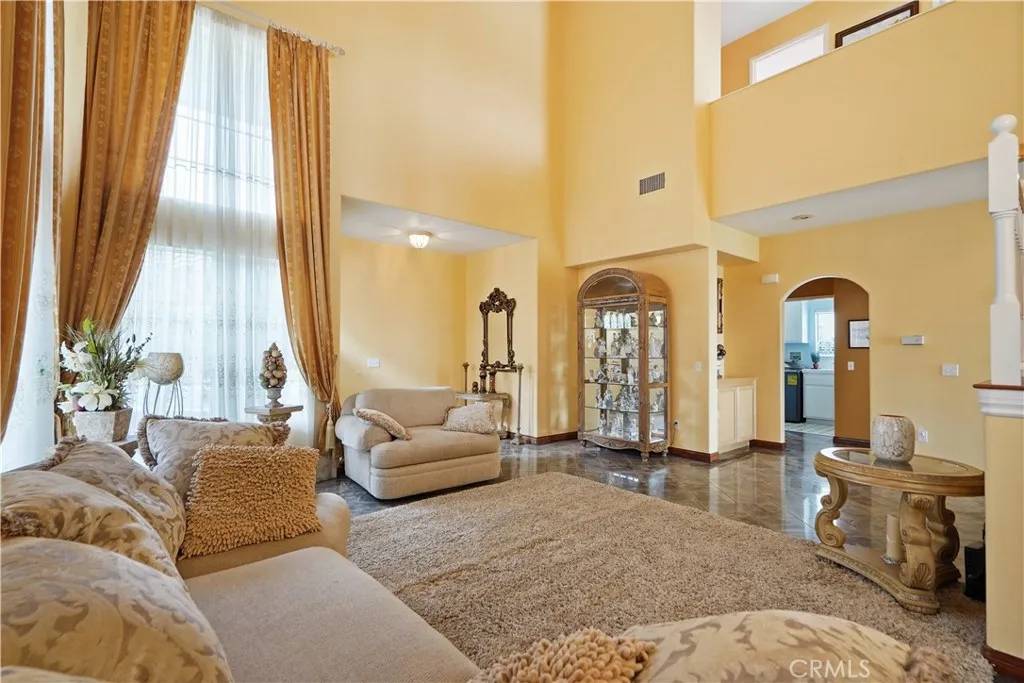 Porter Ranch, CA 91326,19840 Mariposa Creek Way