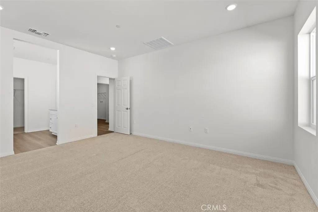 Winchester, CA 92596,30542 Greenfield Dr.
