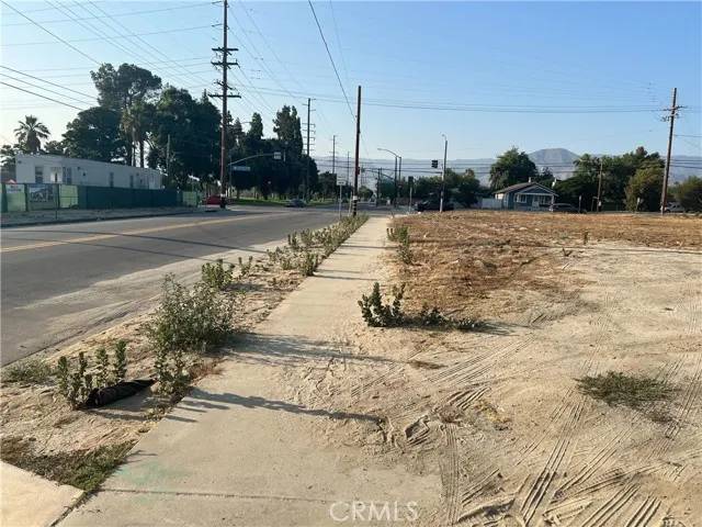 Redlands, CA 92374,0 E Lugonia