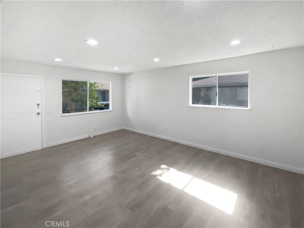 Upland, CA 91786,1307 W 8th Street