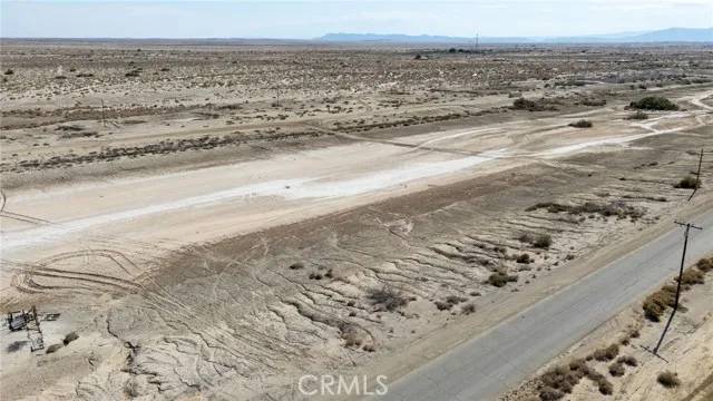 Thermal, CA 92274,0 Crystal
