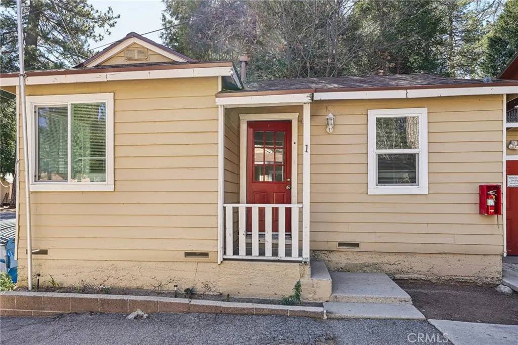 Crestline, CA 92325,618 Wildrose Lane