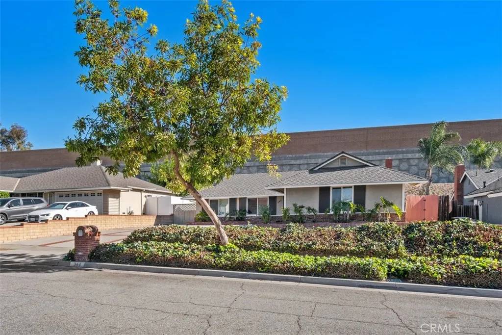 Brea, CA 92821,344 Woodland Avenue