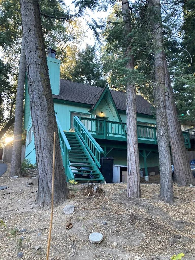 Twin Peaks, CA 92391,681 Clubhouse Drive