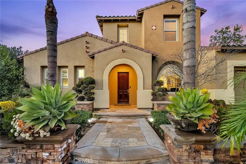 Riverside, CA 92503,16394 Village Meadow Drive