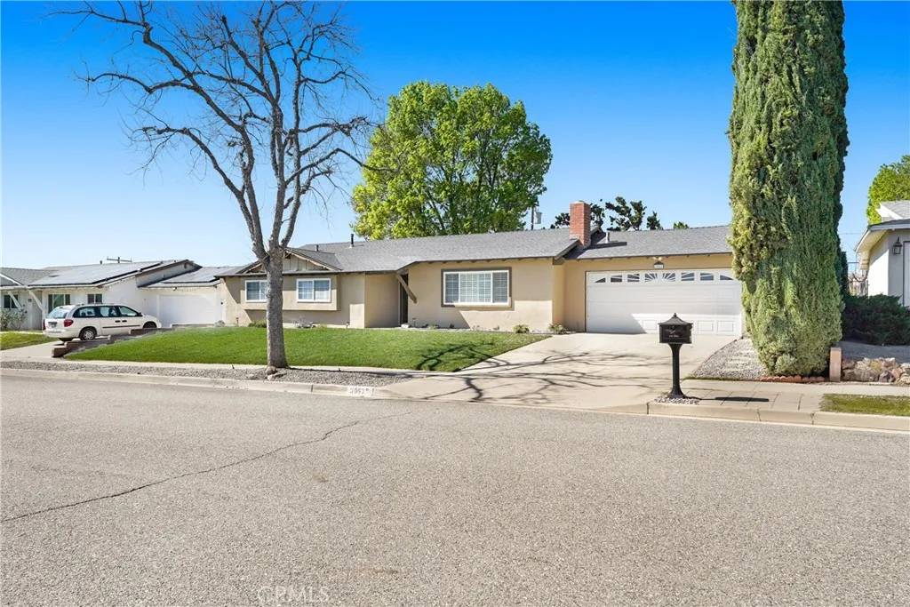 Simi Valley, CA 93063,3083 Dalhart Avenue