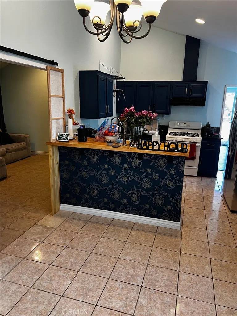 Moreno Valley, CA 92557,22950 Chambray Drive