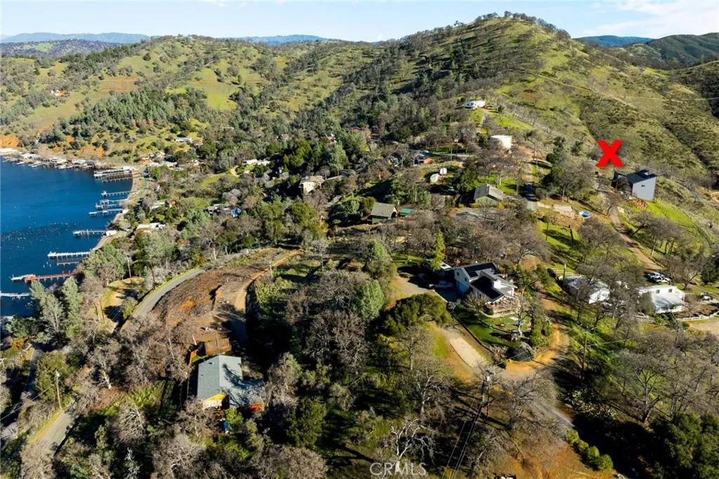 Clearlake, CA 95424,3111 Oak Crest