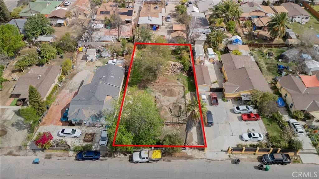 Corona, CA 92879,3957 S Neece