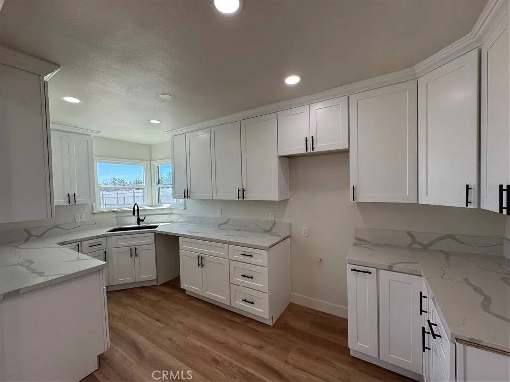 Fontana, CA 92336,17651 Fairfax Street