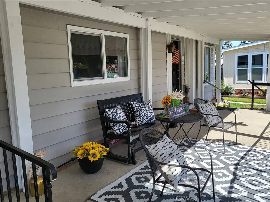 Placentia, CA 92870,210 Silverlake