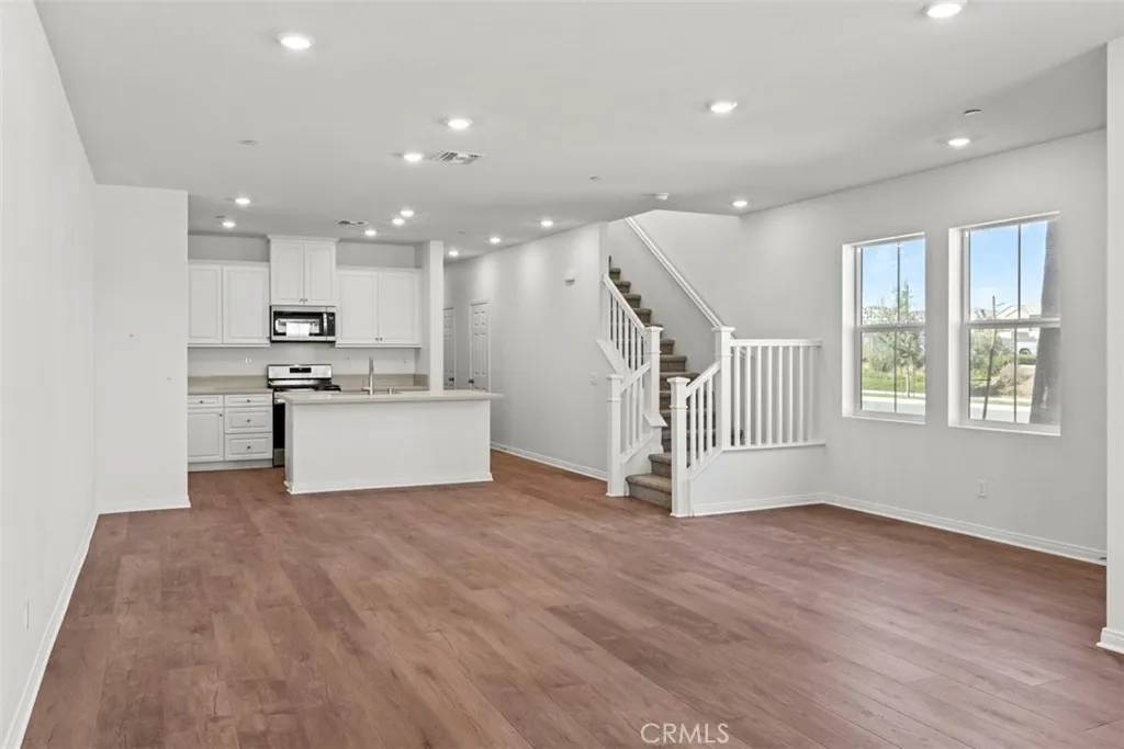 Ontario, CA 91761,4241 S Hermosa Paseo