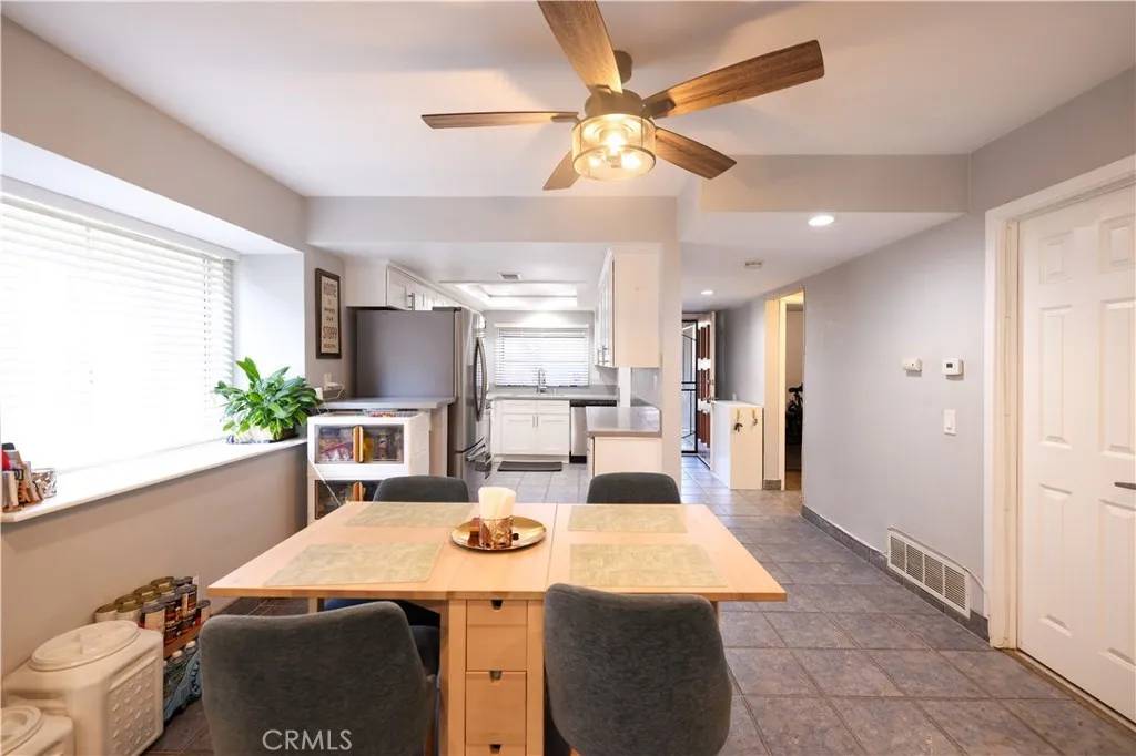 Paramount, CA 90723,6679 Caro Street #76