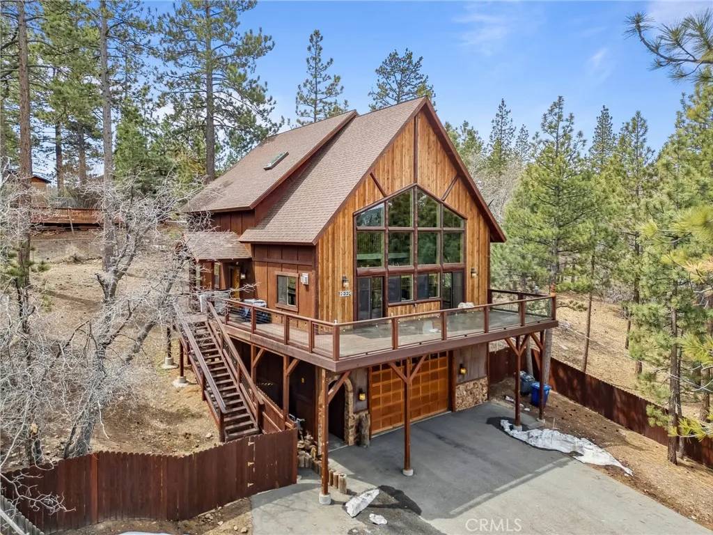 Big Bear Lake, CA 92315,450 Temple Lane