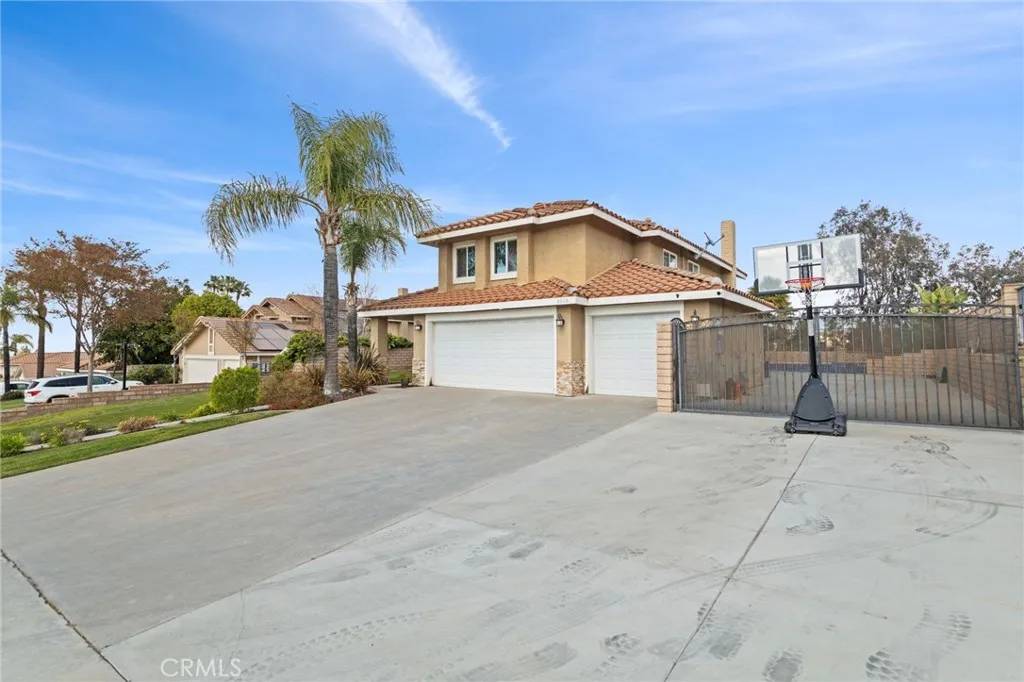 Riverside, CA 92506,6816 Ridgeside Drive