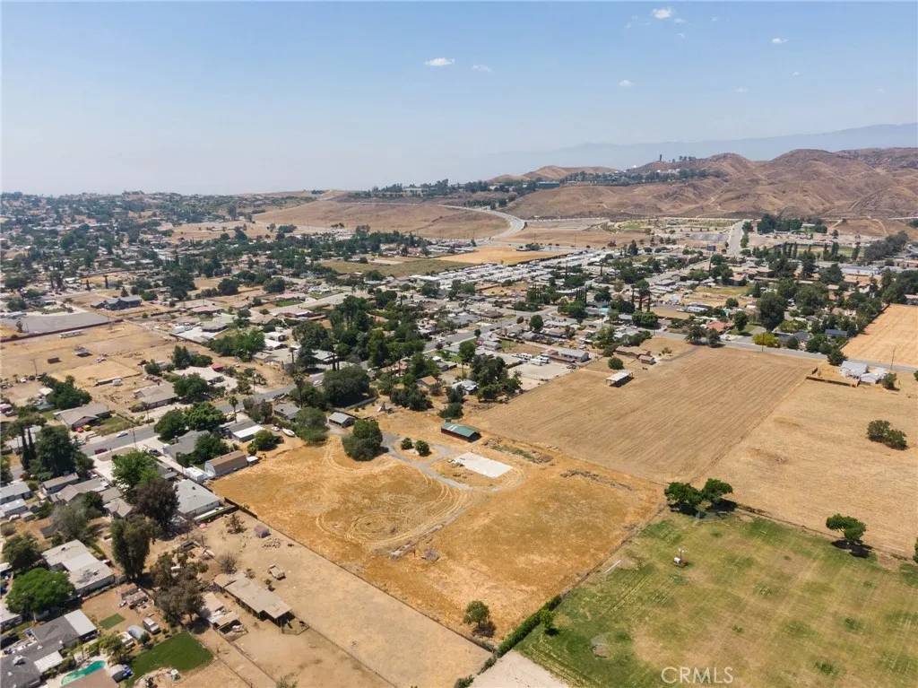 Yucaipa, CA 92399,0 Ave D