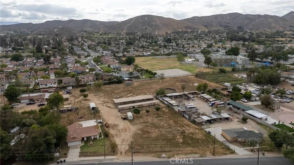 Riverside, CA 92505,0 Mitchell
