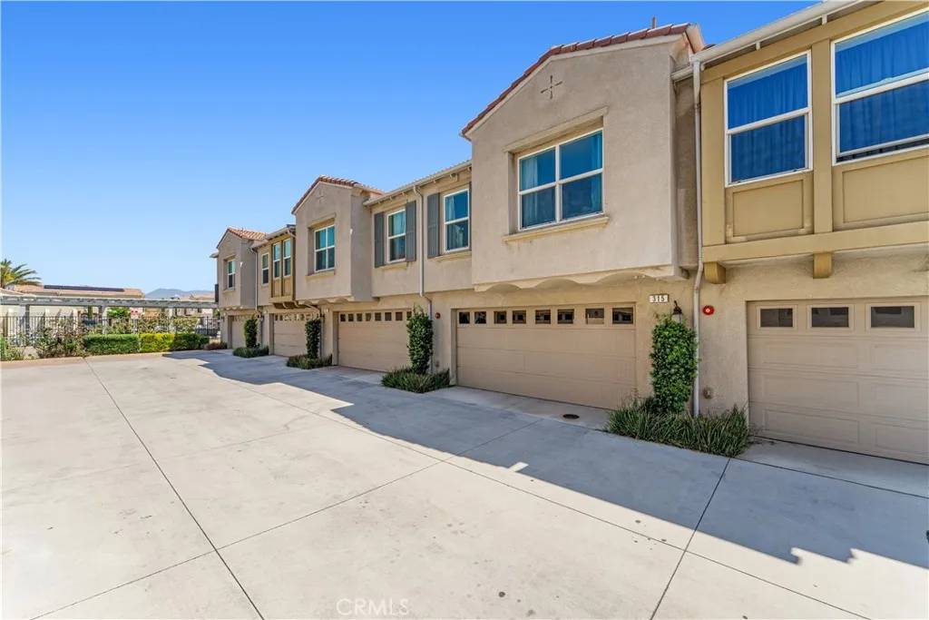 Fontana, CA 92336,7155 Citrus Avenue #315
