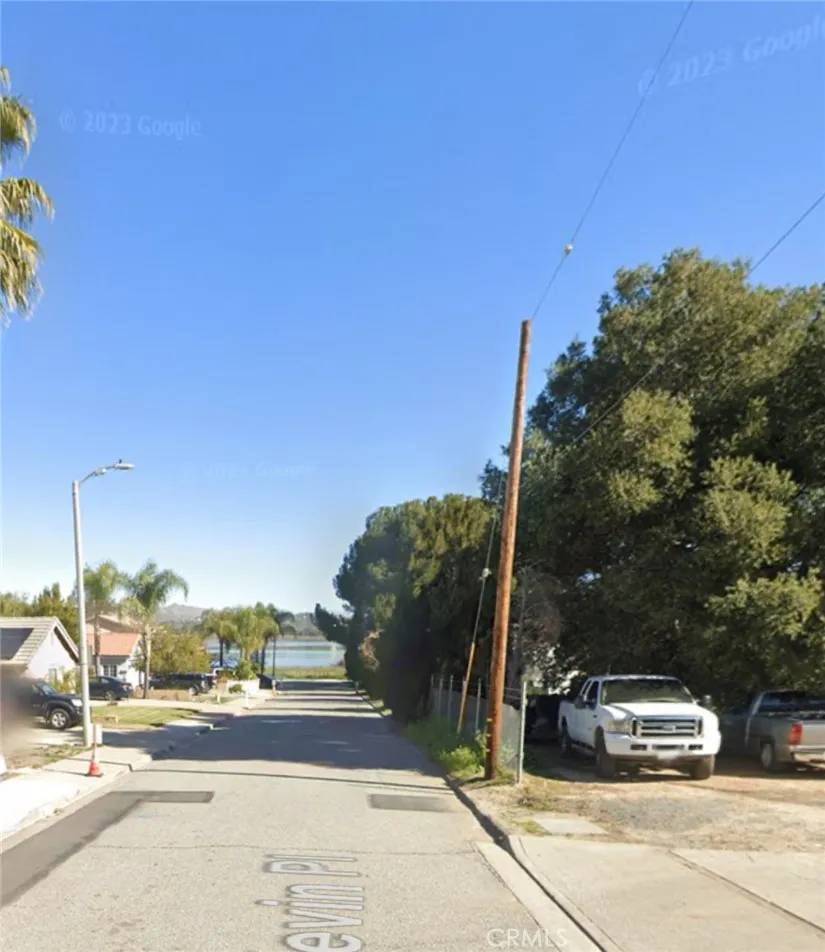 Lake Elsinore, CA 92530,0 Kevin