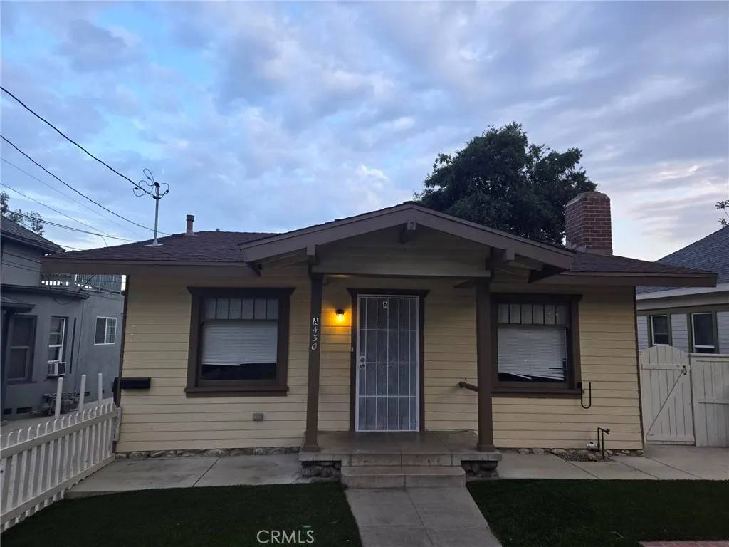 Upland, CA 91786,430 E Arrow