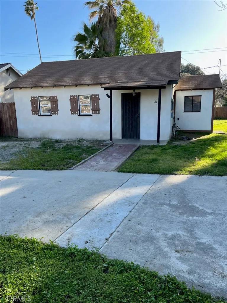 Riverside, CA 92504,4036 Adams Street