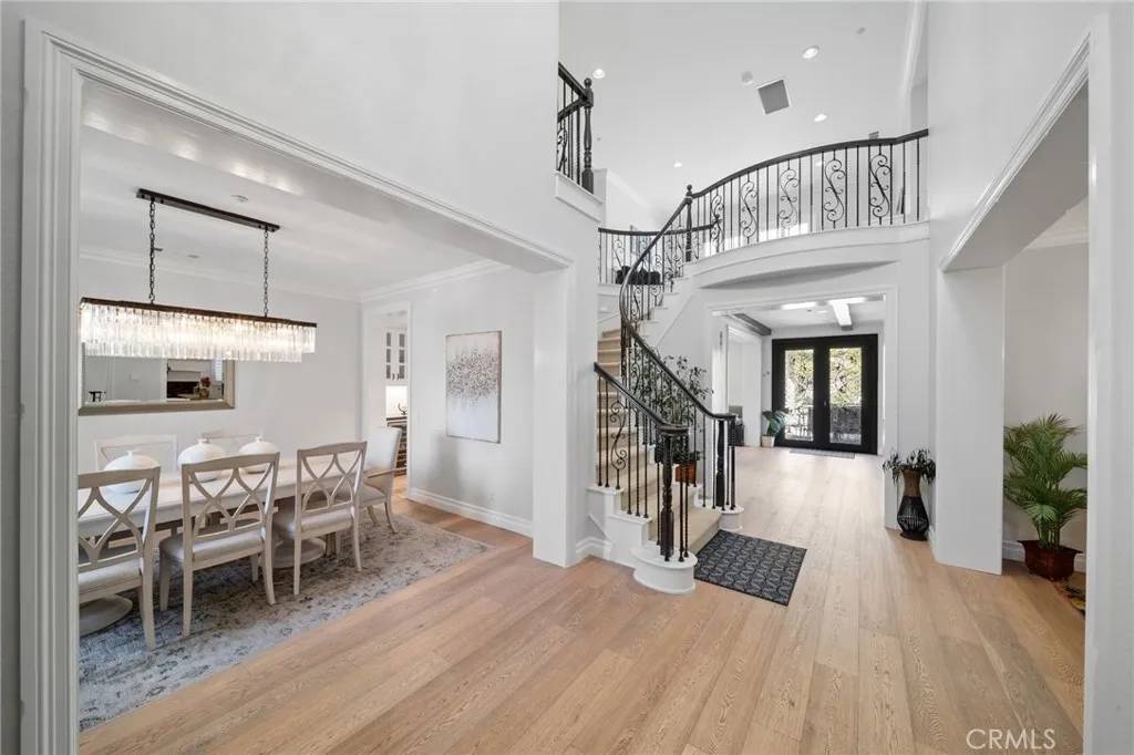 Orange, CA 92867,2583 N Skytop Court