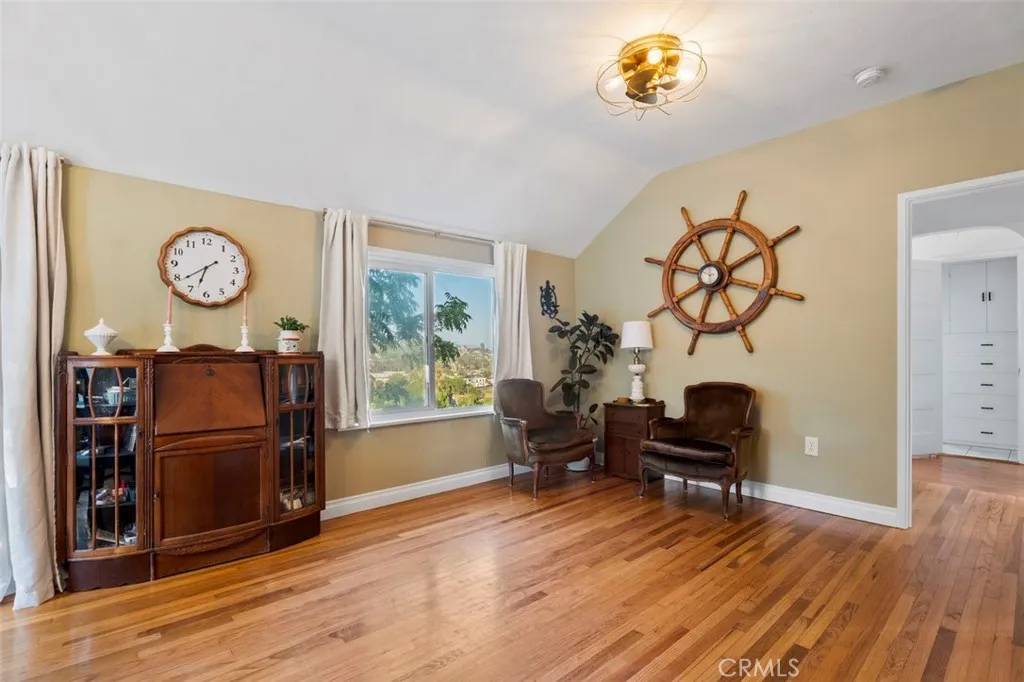 Escondido, CA 92025,967 W 2nd Avenue