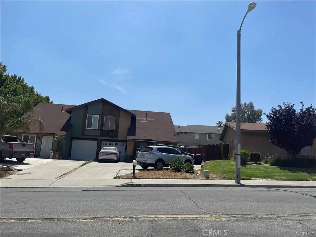 Jurupa Valley, CA 92509,5691 Avenue Juan Bautista