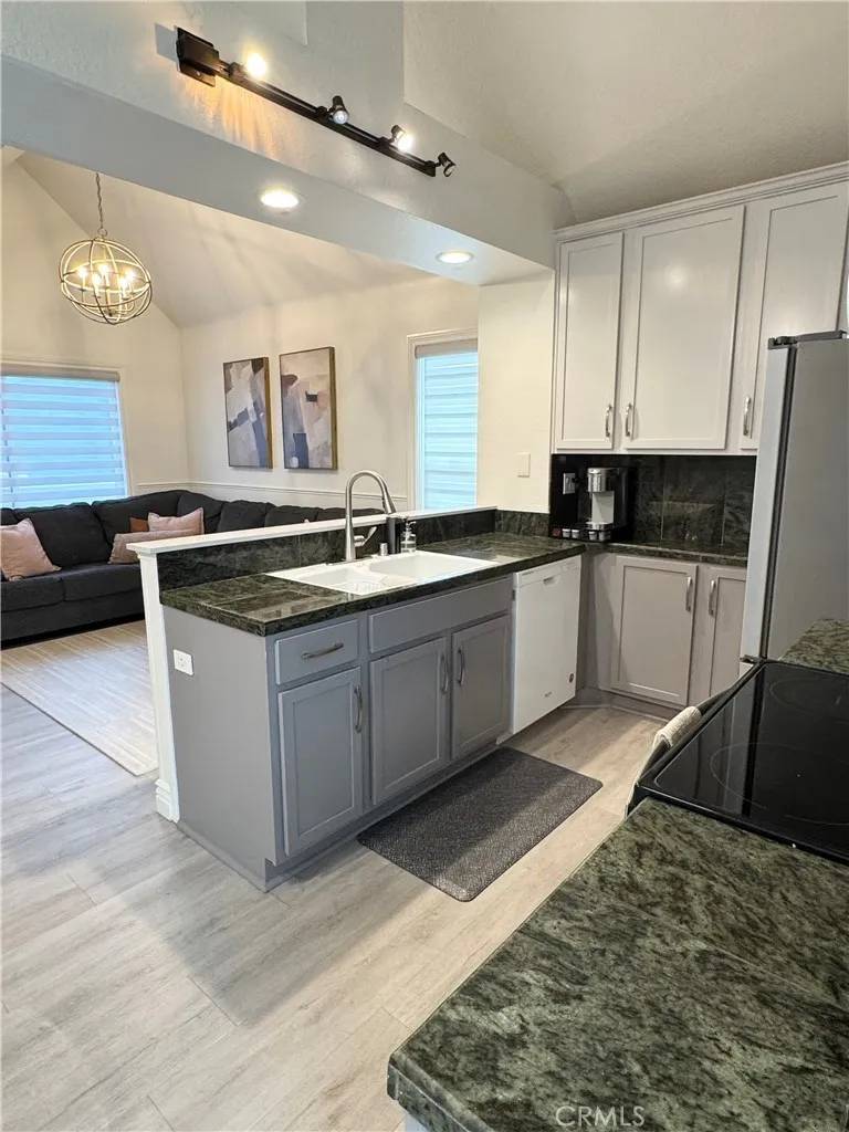 Laguna Niguel, CA 92677,1 Martinique Street