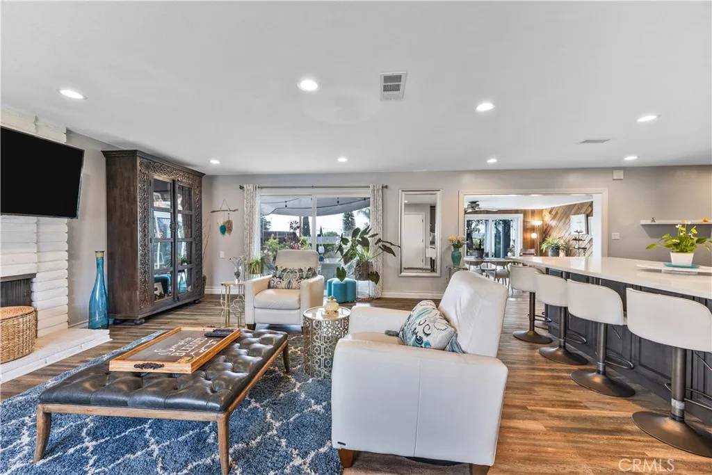 La Habra, CA 90631,340 Terry Way