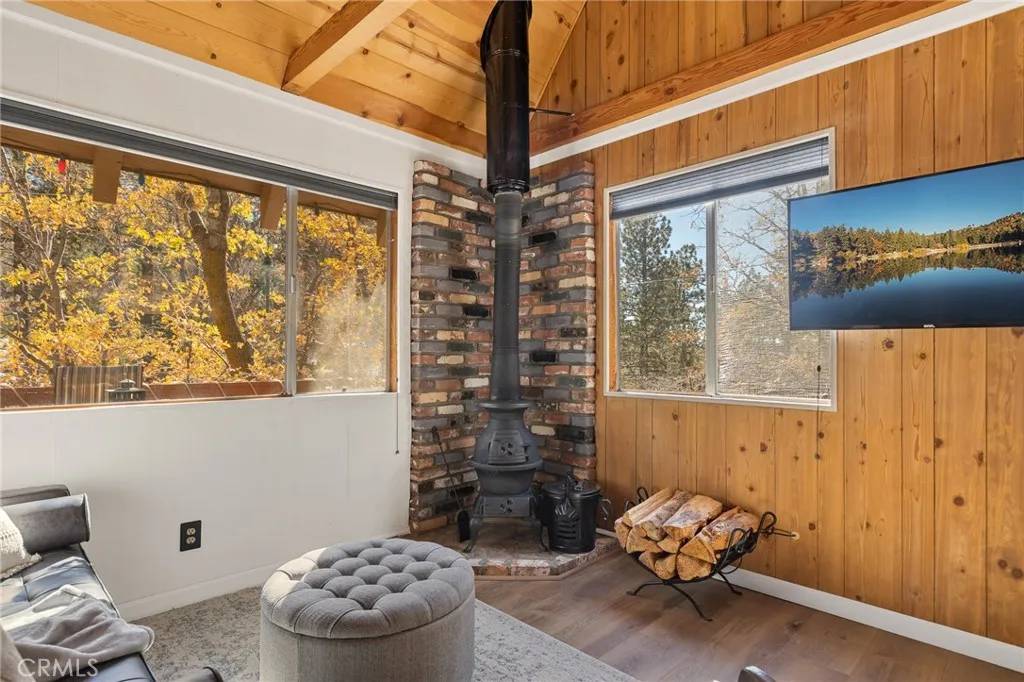 Green Valley Lake, CA 92341,32903 Canyon Drive