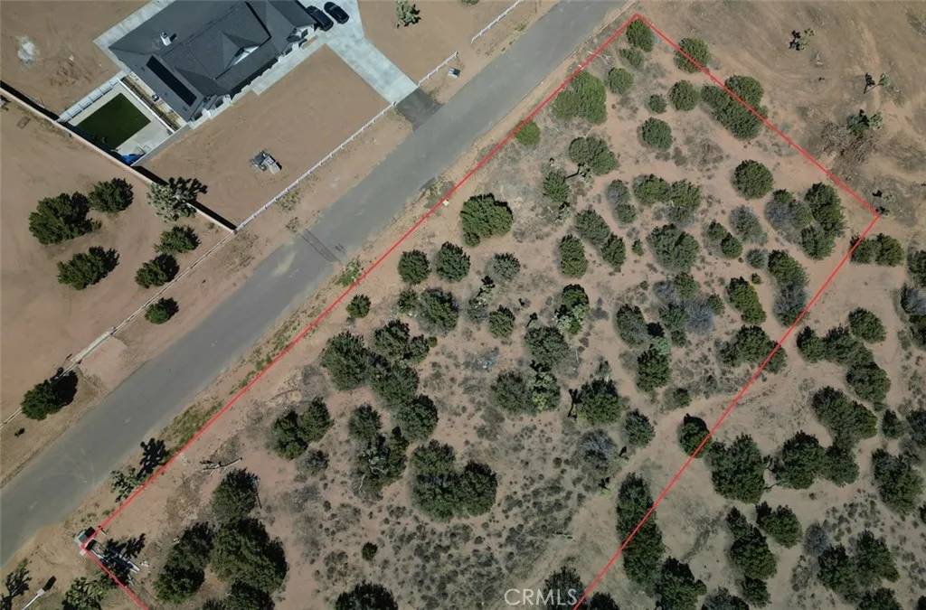 Oak Hills, CA 92344,11075 Heartland