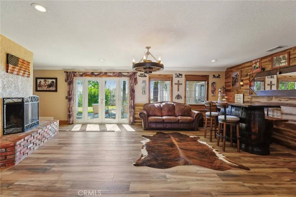 Lake Mathews, CA 92570,20785 Villa Knoll Drive