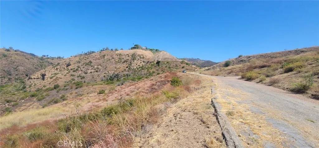 Malibu, CA 90265,2545 Cayman