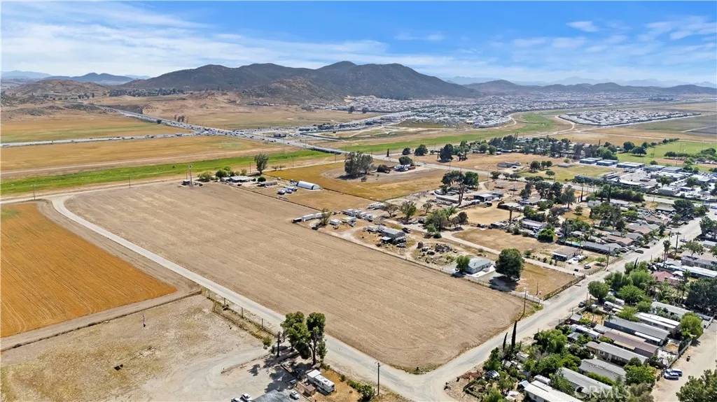 Winchester, CA 92596,0 Olive