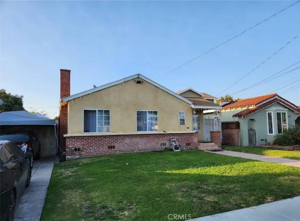 Huntington Park, CA 90255,4007 cudahy Street