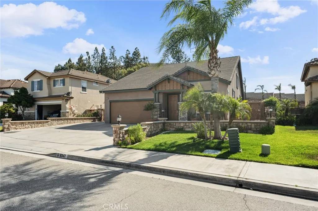 Riverside, CA 92508,8347 Clover Creek Road