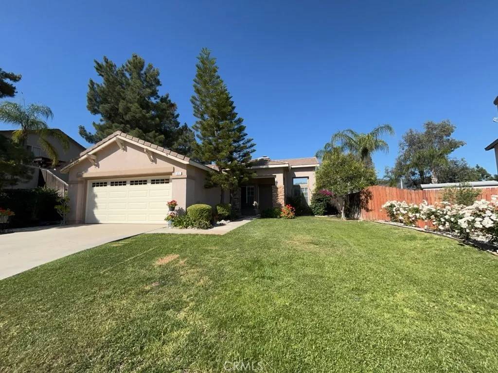 Corona, CA 92882,821 Atlantic Circle