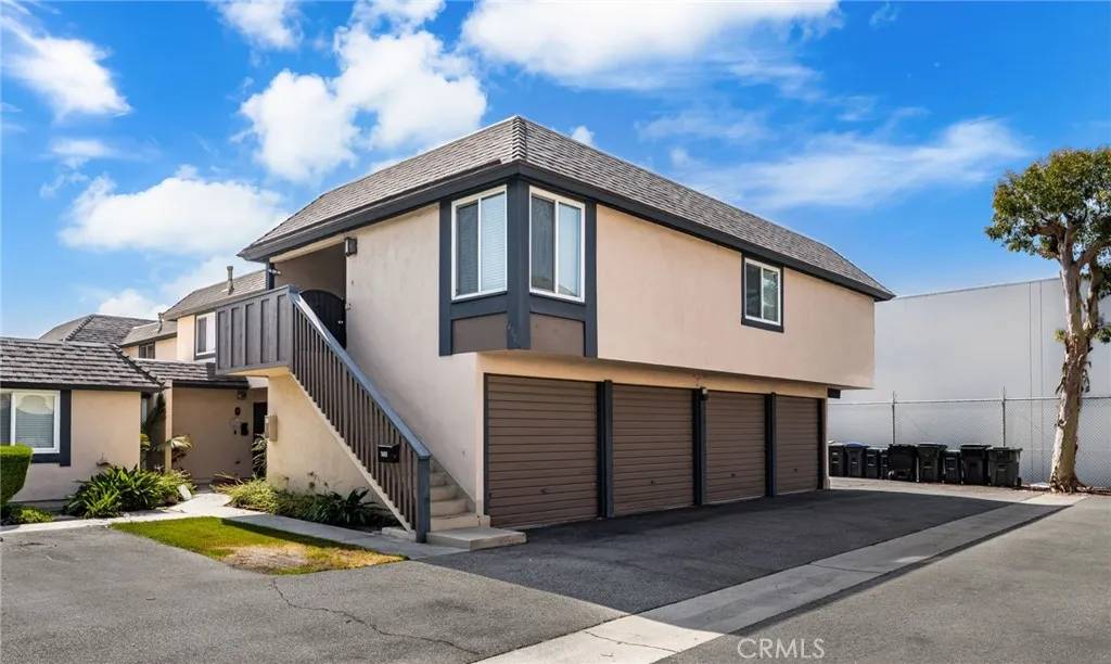 Anaheim, CA 92805,1400 E Bell Avenue #98K