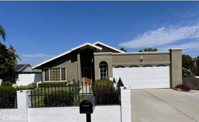 Jurupa Valley, CA 92509,5674 Avenue Juan Bautista
